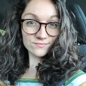 Meet your Posher, Bethany